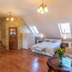 https://pokoje-pod-tatrami-apartament-bialy-dunajec.zakopanehotels.org