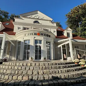 https://dom-pracy-tworczej-stowarzyszenia-filmowcow-polskich-w-sopocie.sopothotels.com