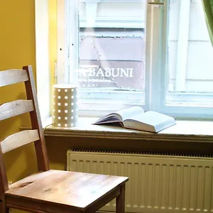 https://frolic-goats-hostel.poznan-hotels.com